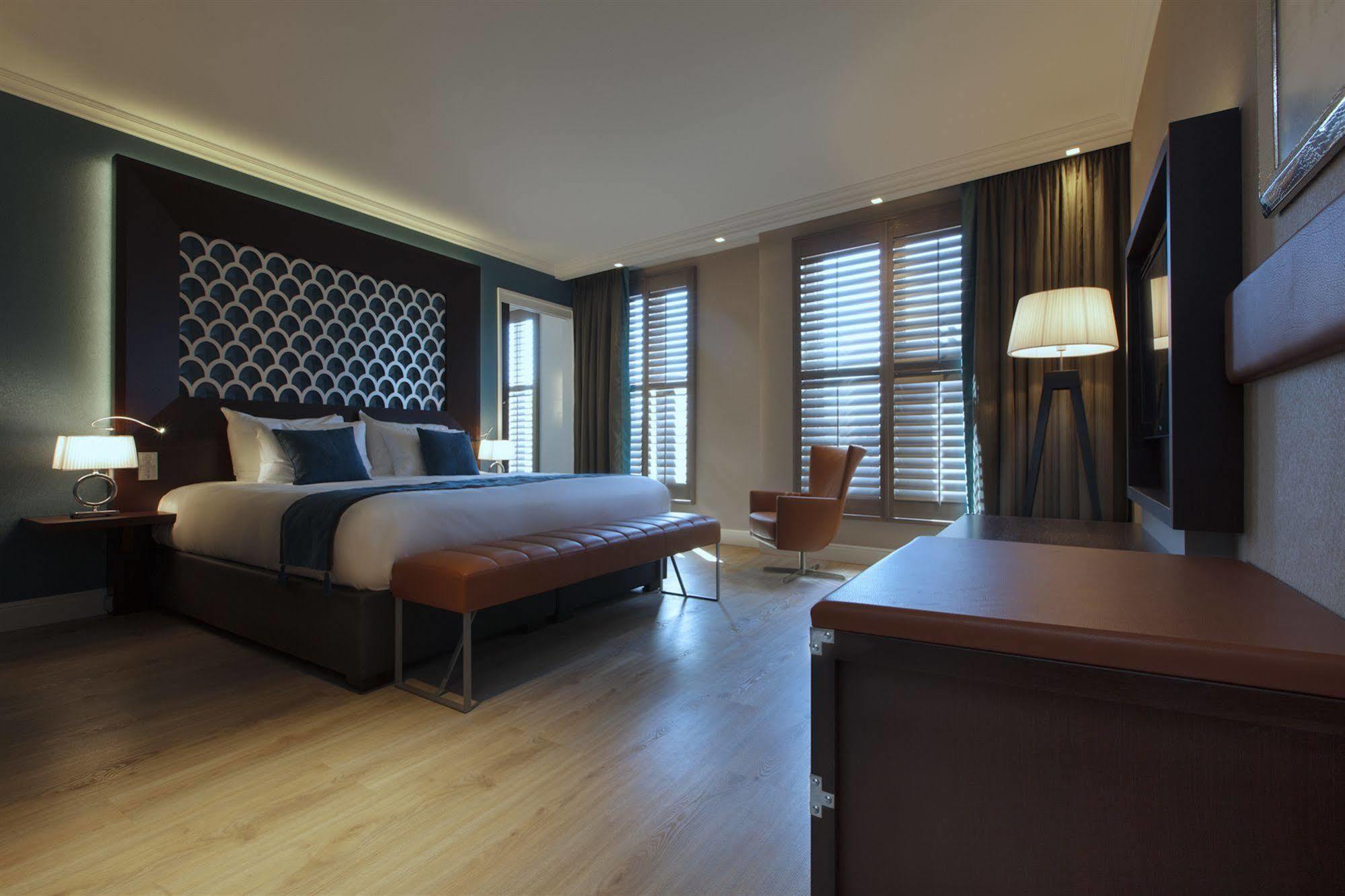 Dux Hotel Roermond