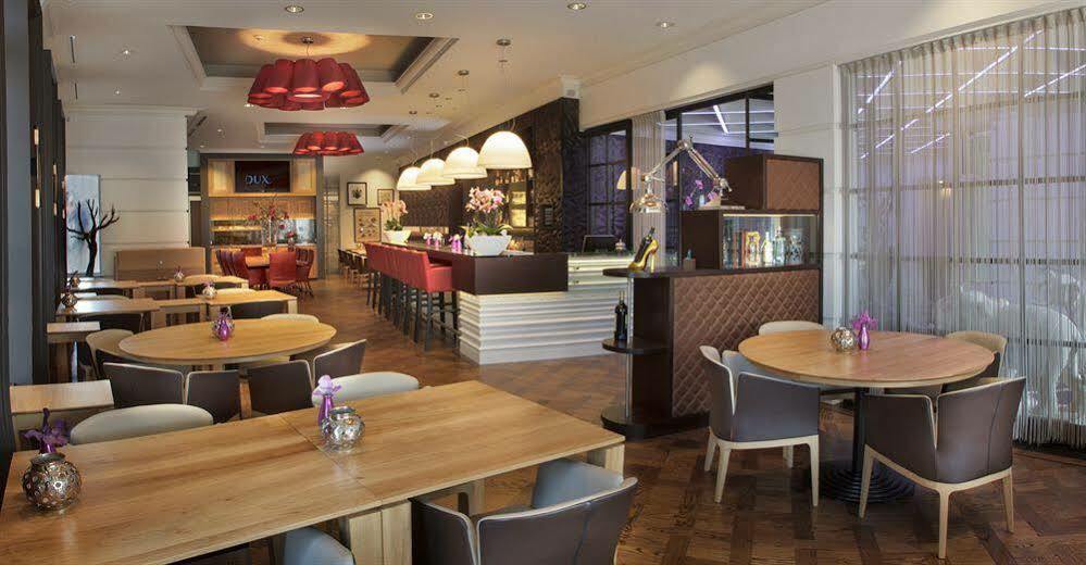 Dux Hotel 4*